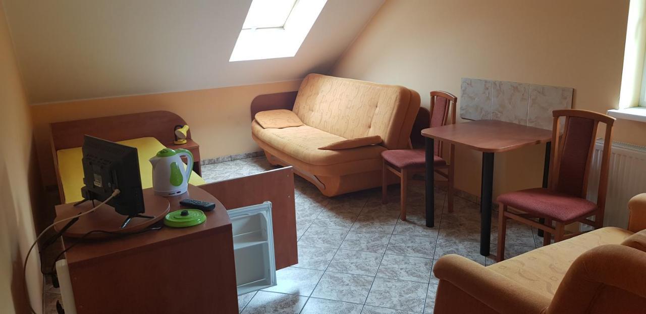 Zacisze Konopnickiej Homestay *